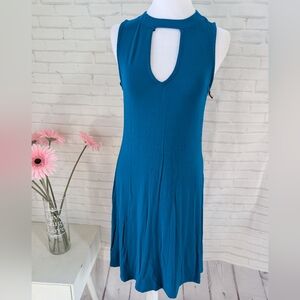 NWT Jennifer Lopez Teal Sleeveless Keyhole Dress